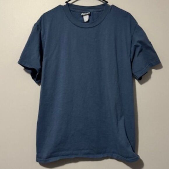 Lee Sport Other - USED Men's Lee Sport Short Sleeve Shirt Color Blue Size Medium